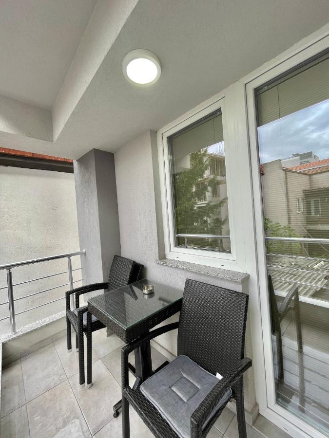 Golden Apartment Skopje Ngoại thất bức ảnh